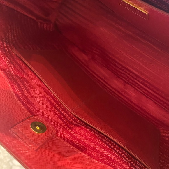 Prada top handle bag - Picture 3 of 12